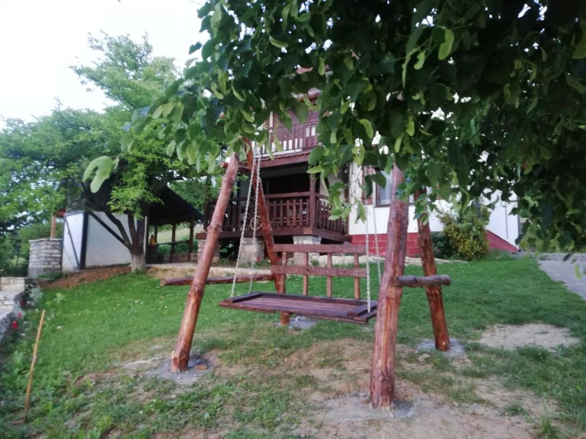 Villa Vikendica i vajat Vrbica Kalesija Esterno foto